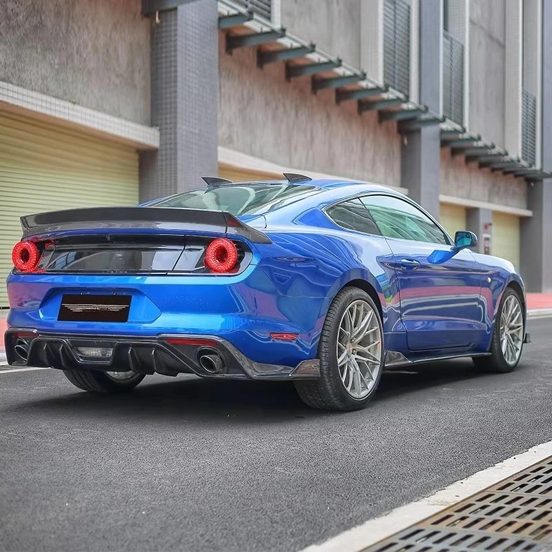 For  Mustang Body Kit New Carbon Fiber Front Lip Splitters Side Skirts Rear Diffuser with Exhaust Bumper Cut-Outs